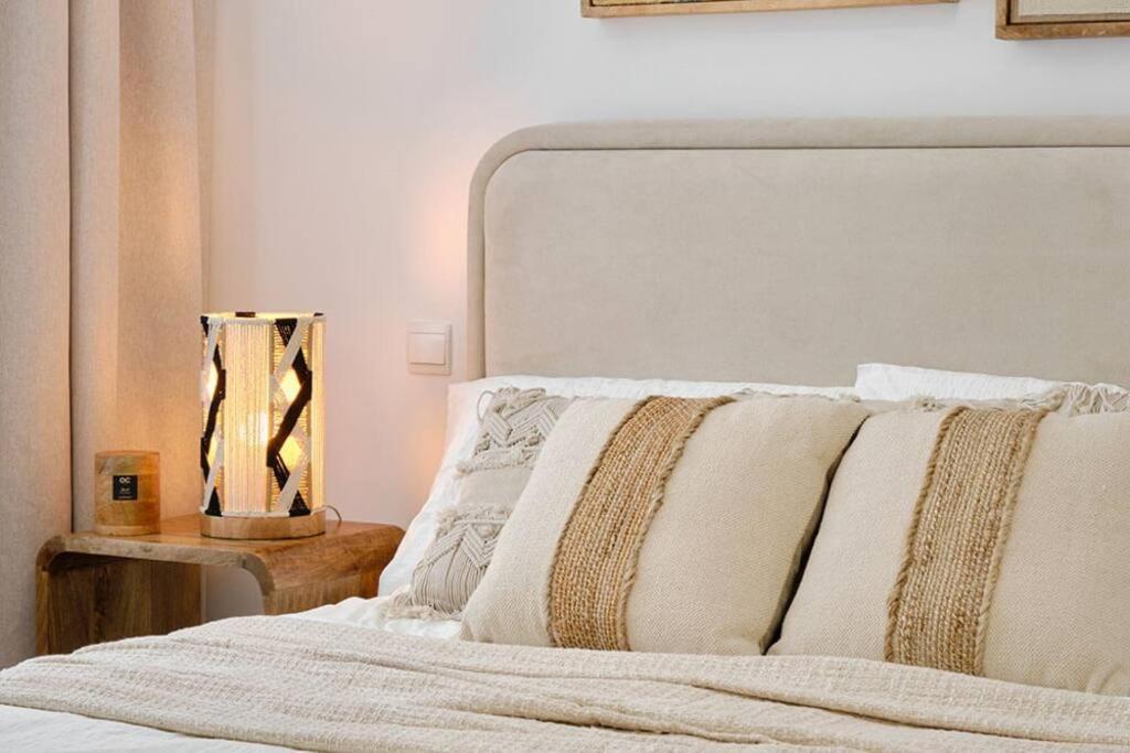 Modern 1-bedroom In Marina Botanica Tower Apartment Dubai